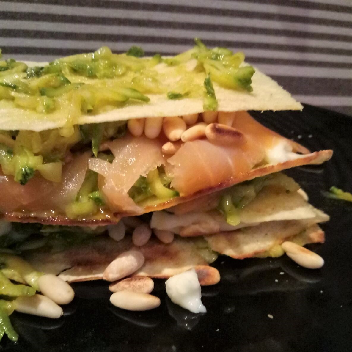 Manuela - Lasagnetta fredda di pane guttiau con zucchine salmone e stracchino