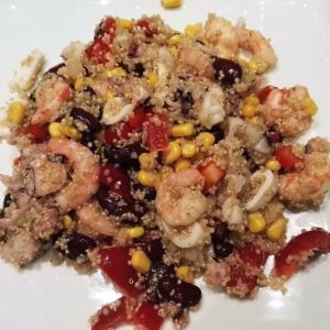 Stefania - Insalata di pesce con quinoa e vinagrette piccante