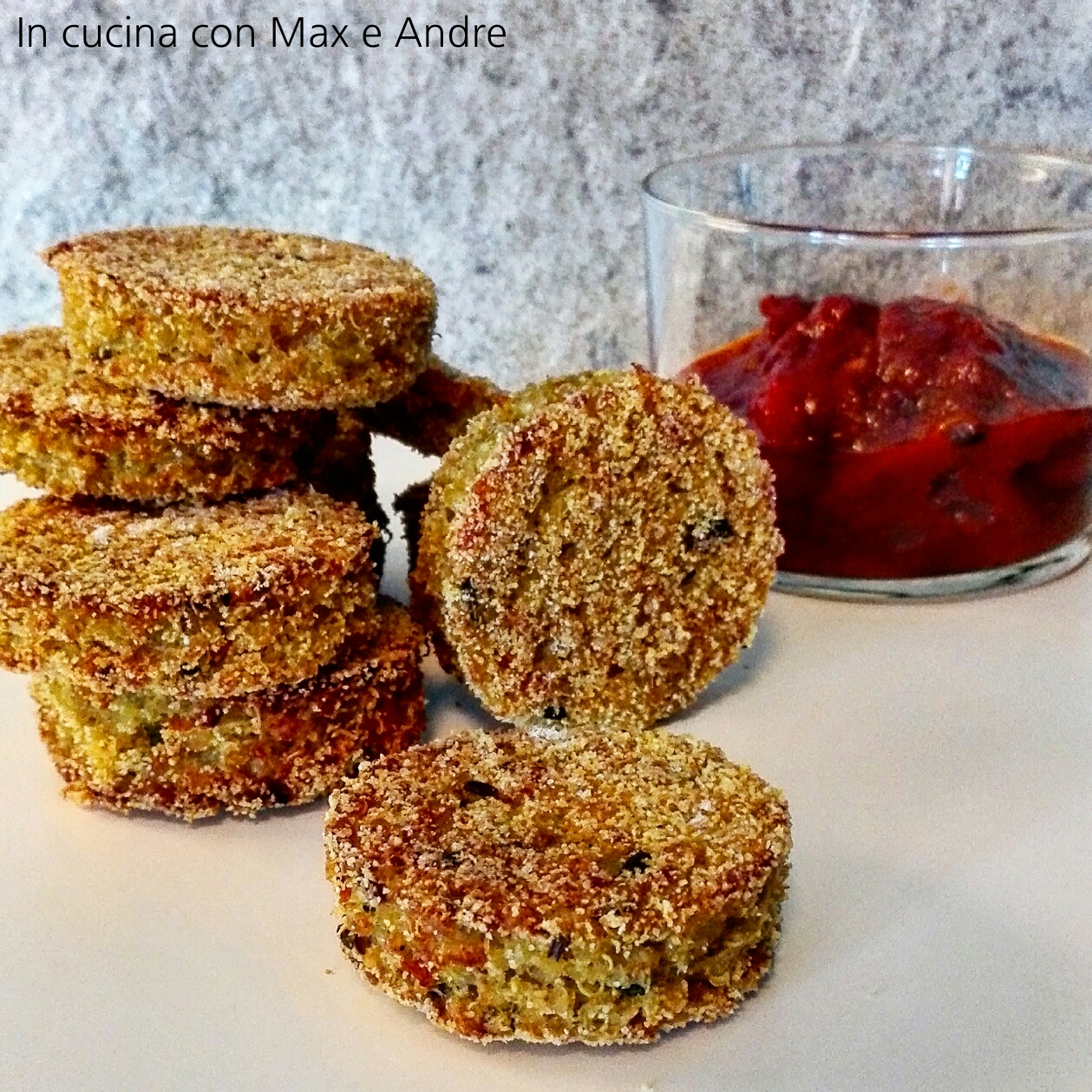 Crocchette di quinoa e miglio con salsa piccante