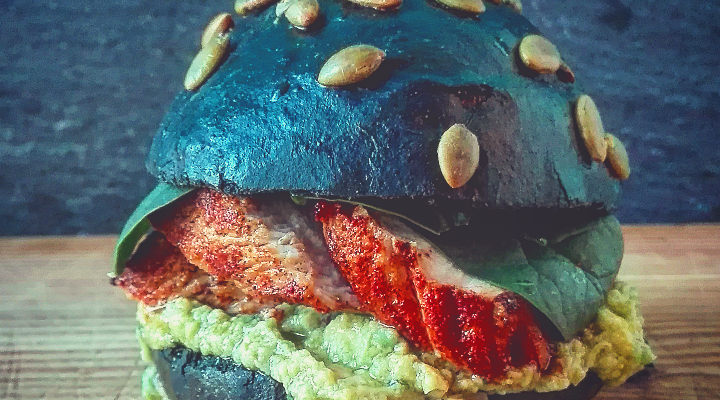 Mex Burger – Pollo paprika e avocado piccante