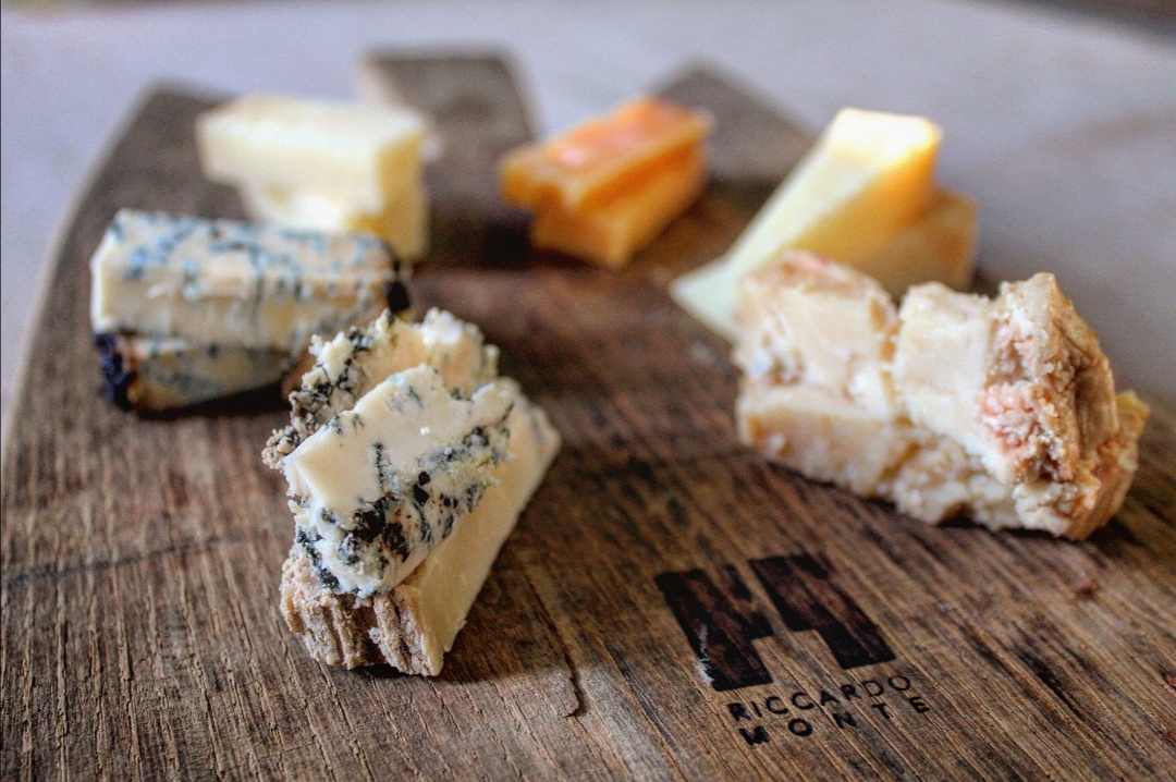 Cheese Tasting – Degustazione di formaggi a casa tua